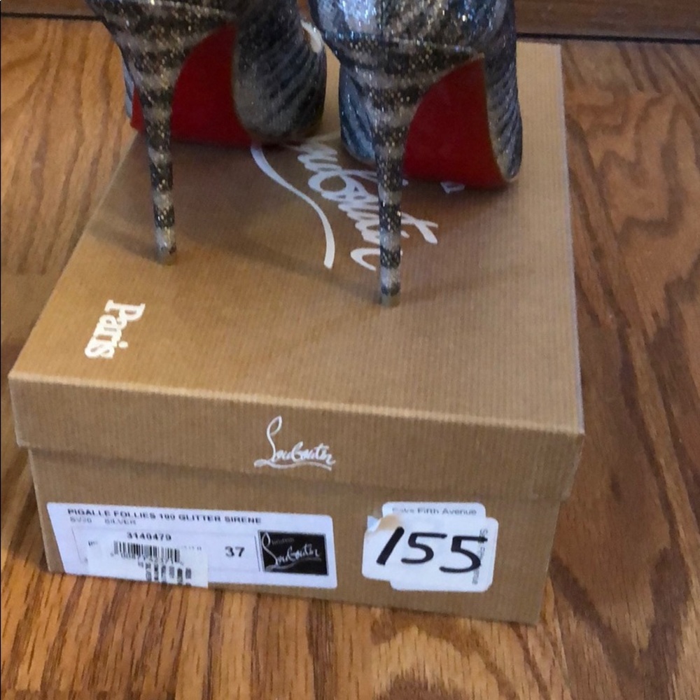 christian louboutin heels - Picture 4 of 9